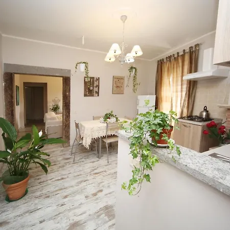 Sacrobosco Castagno Mugnano (Lazio)