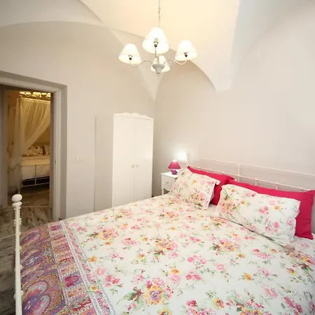 Apartment Sacrobosco Castagno